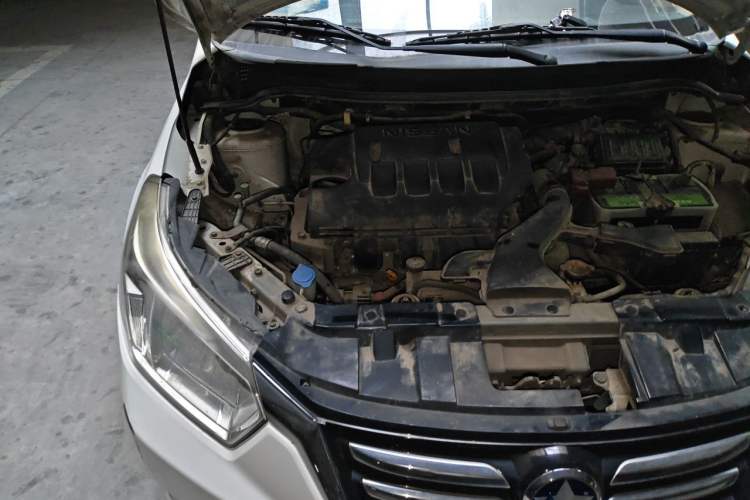 Used Venucia R50 2015 1.6L Manual Fashion Edition Engine Bay Right