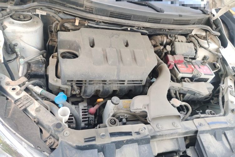 Used Venucia R50 2015 1.6L Automatic Fashion Edition Engine Bay Right