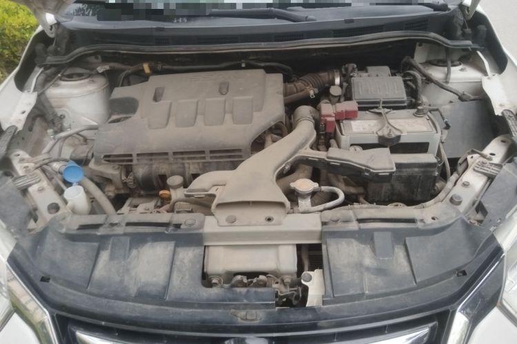 Used Venucia R50 2015 1.6L Automatic Fashion Edition Engine Bay