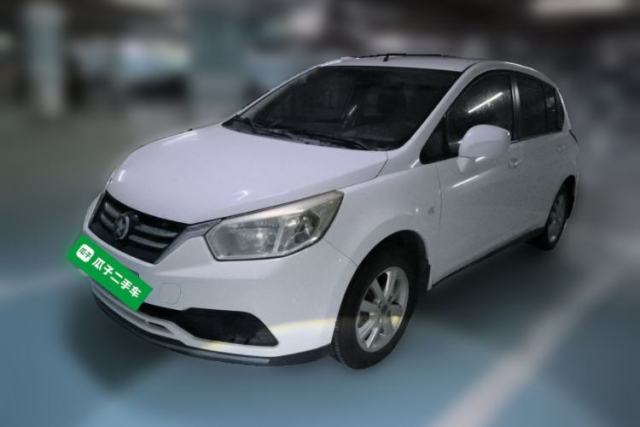 Used Venucia R50 2015 1.6L Manual Fashion Edition