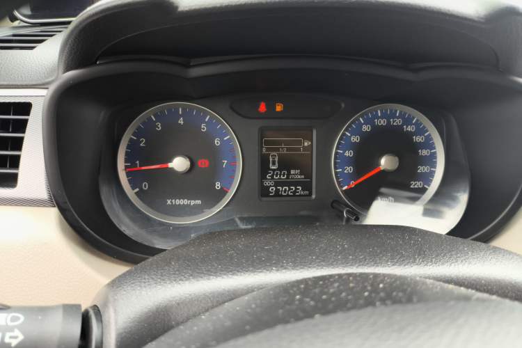 Used Venucia R50 2015 1.6L Manual Fashion Edition Instrument Cluster