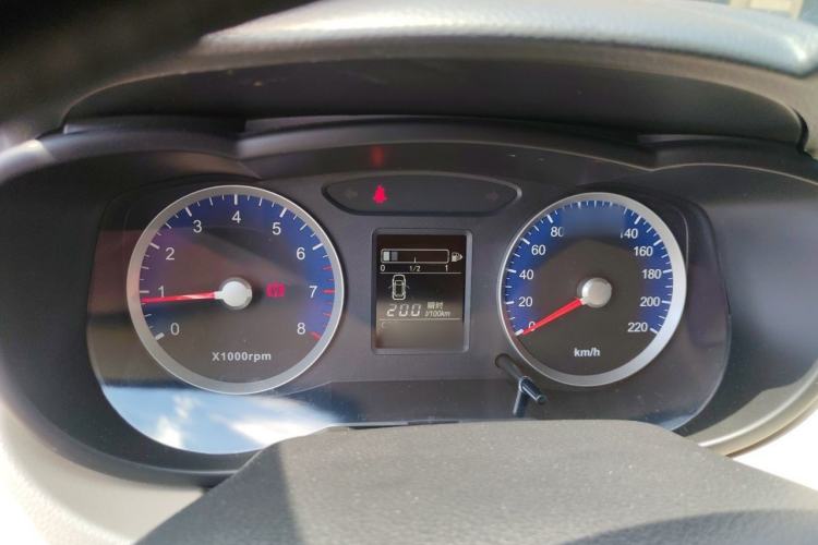 Used Venucia R50 2015 1.6L Manual Fashion Edition Instrument Cluster
