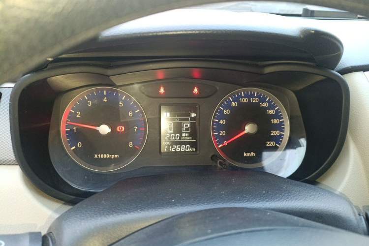 Used Venucia R50 2015 1.6L Automatic Luxury Edition Instrument Cluster