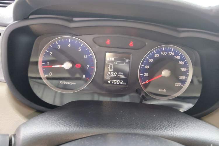 Used Venucia R50 2015 1.6L Manual Fashion Edition Instrument Cluster