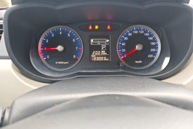 Used Venucia R50 2015 1.6L Automatic Fashion Edition Instrument Cluster