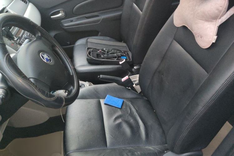 Used Venucia R50 2015 1.6L Automatic Fashion Edition Left Front Seat