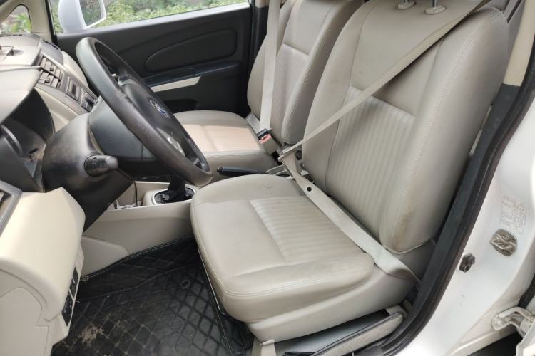 Used Venucia R50 2015 1.6L Manual Luxury Edition Left Front Seat