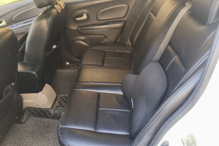 Used Venucia R50 2015 1.6L Automatic Fashion Edition Left Rear Seat