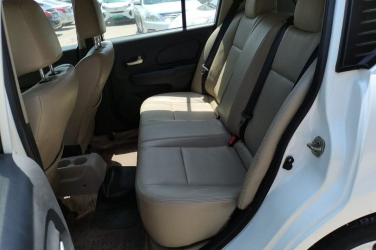 Used Venucia R50 2015 1.6L Manual Fashion Edition Left Rear Seat