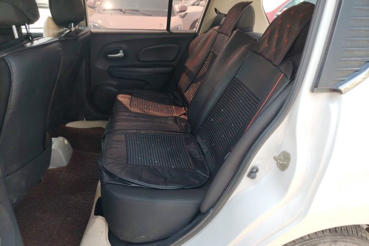 Used Venucia R50 2015 1.6L Manual Fashion Edition Left Rear Seat