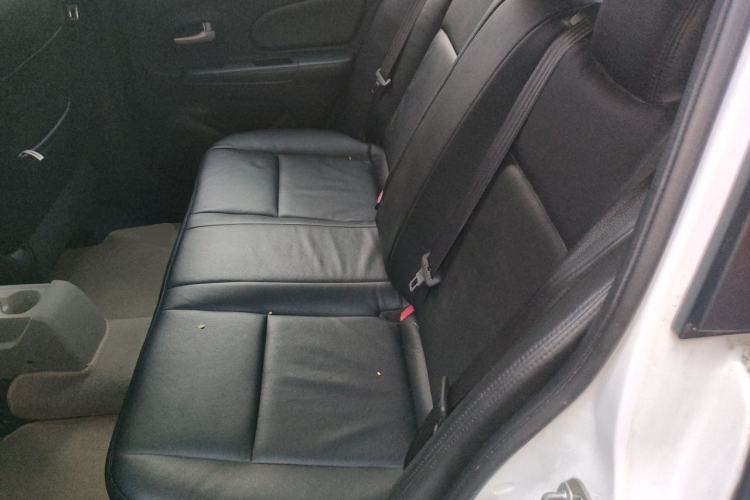 Used Venucia R50 2015 1.6L Automatic Fashion Edition Left Rear Seat