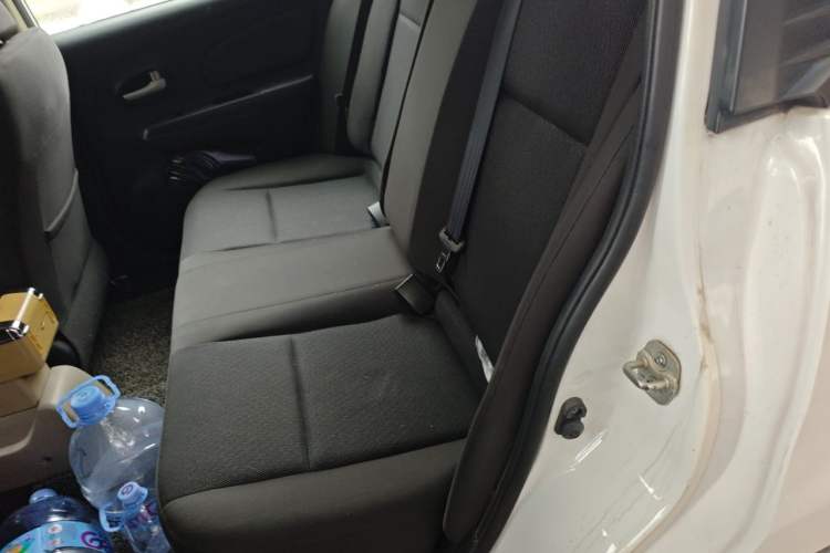 Used Venucia R50 2015 1.6L Manual Fashion Edition Left Rear Seat