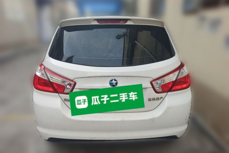 Used Venucia R50 2015 1.6L Automatic Fashion Edition Rear