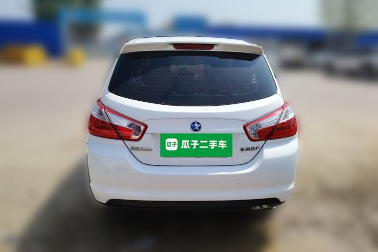 Used Venucia R50 2015 1.6L Manual Fashion Edition Rear