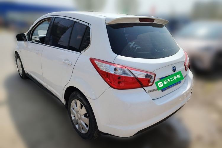 Used Venucia R50 2015 1.6L Manual Fashion Edition Rear Left 45 Deg