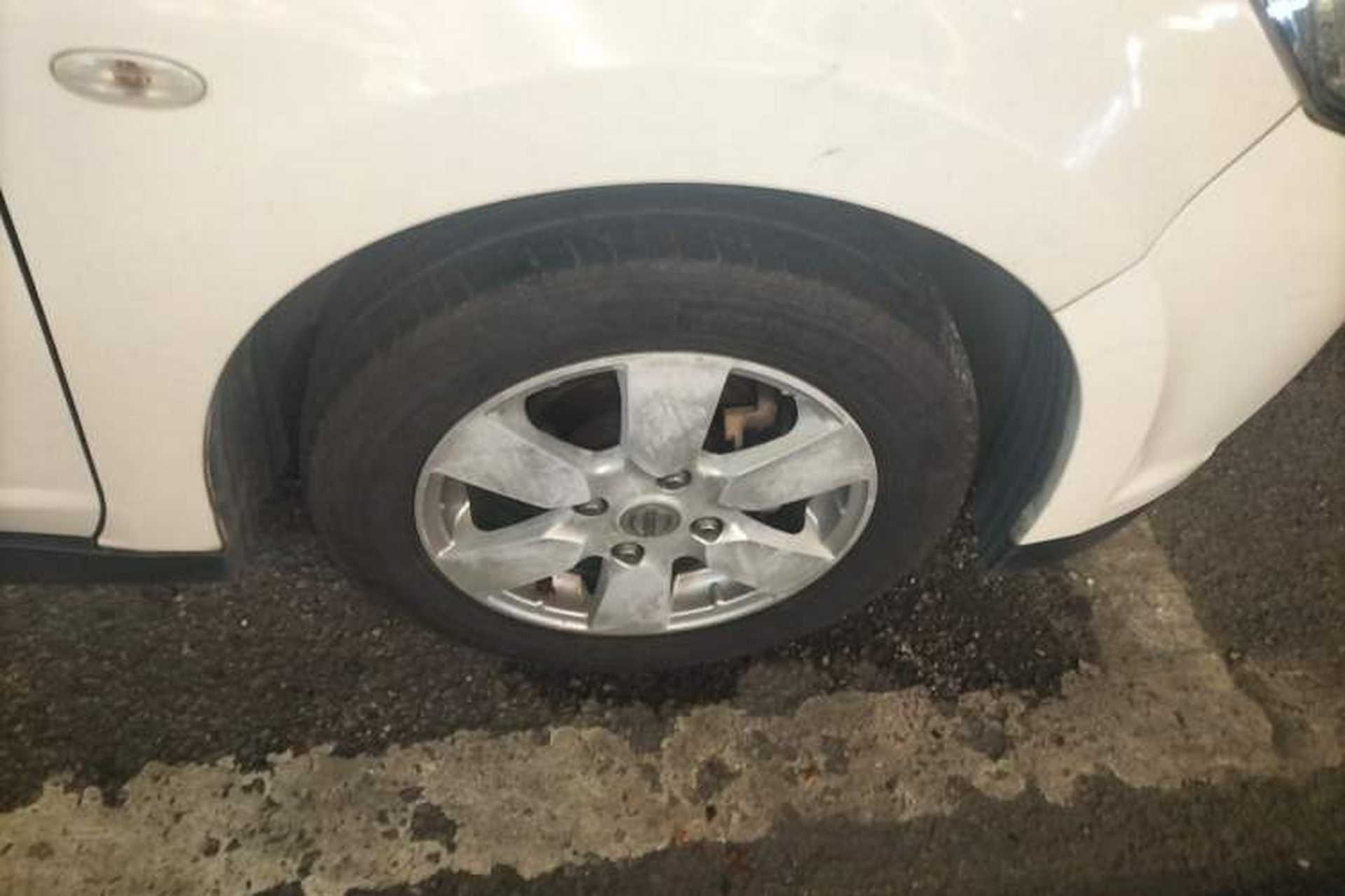 Used Venucia R50 2015 1.6L Automatic Fashion Edition Right Front Wheel Hub