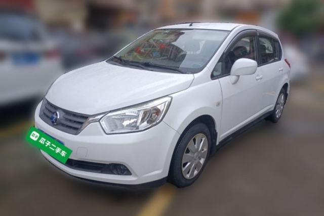Used Venucia R50 2015 1.6L Automatic Fashion Edition