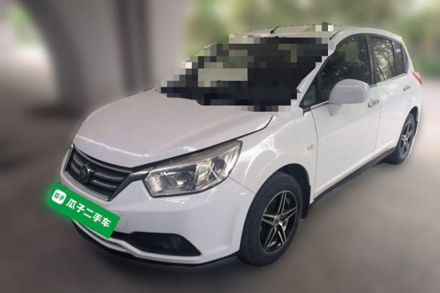 Used Venucia R50 2015 1.6L Manual Fashion Edition