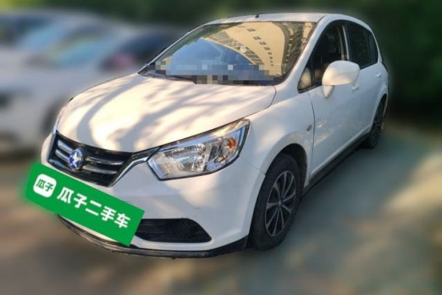 Used Venucia R50 2015 1.6L Automatic Fashion Edition