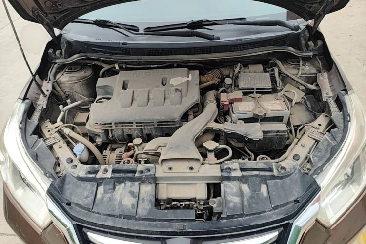 Used Venucia R50 2016 1.6L Automatic Elite Edition Engine Bay