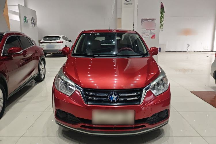 Used Venucia R50 2016 1.6L Manual Elite Edition Front