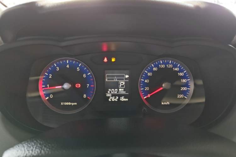 Used Venucia R50 2016 1.6L Automatic Elite Edition Instrument Cluster
