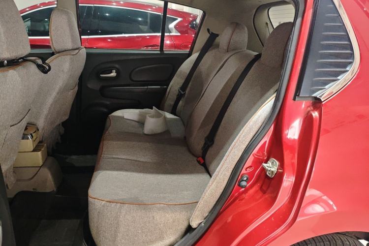 Used Venucia R50 2016 1.6L Manual Elite Edition Left Rear Seat