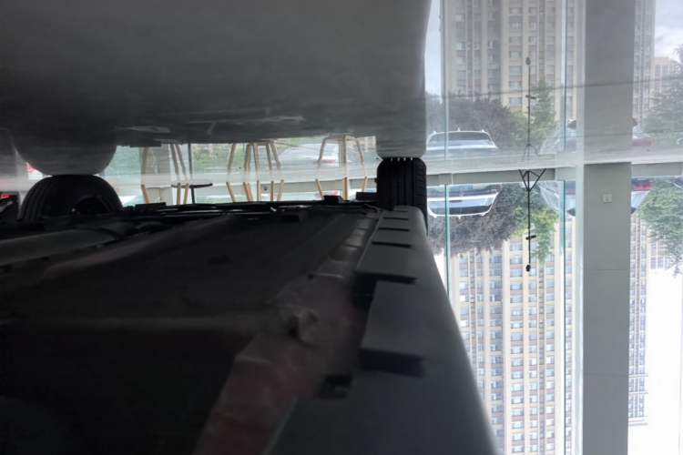 Used Venucia R50 2016 1.6L Automatic Elite Edition Left Side Sill