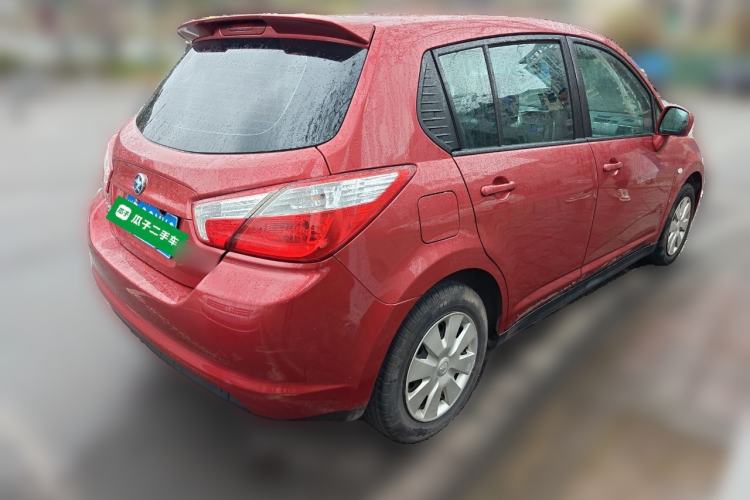 Used Venucia R50 2016 1.6L Manual Elite Edition Rear Right 45 Deg