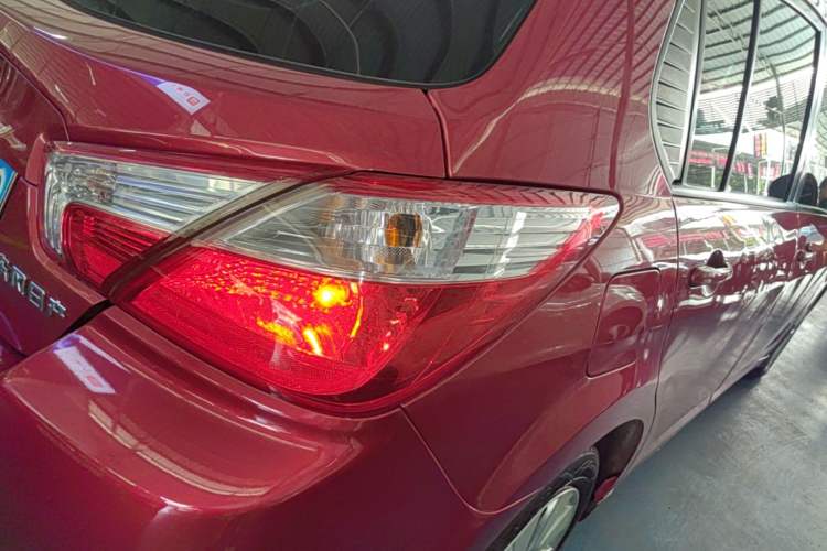 Used Venucia R50 2016 1.6L Automatic Elite Edition Right Rear Taillight