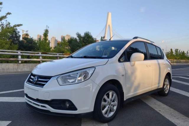 Used Venucia R50 2016 1.6L Manual Elite Edition