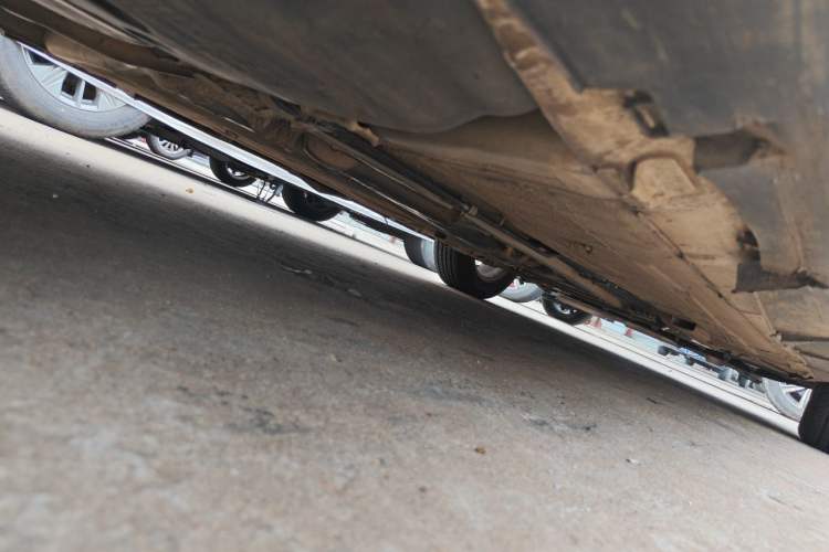 Used Venucia R50 2016 1.6L Manual Elite Edition Chassis Rear Right