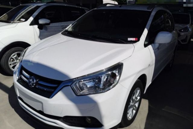 Used Venucia R50 2016 1.6L Automatic Elite Edition