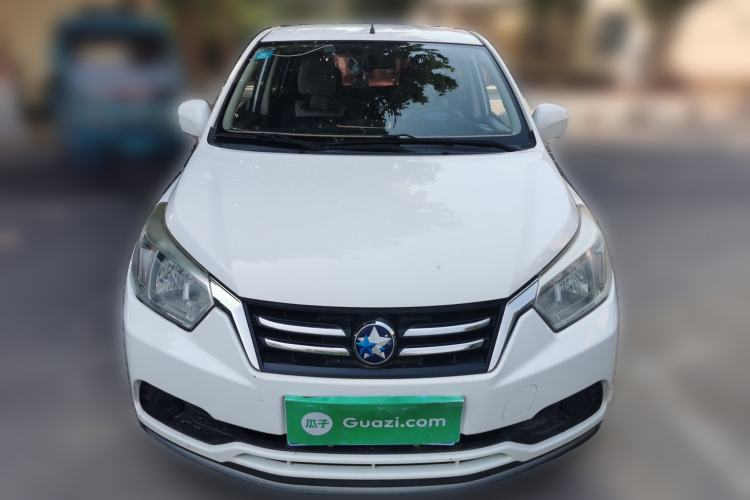 Used Venucia R50 2016 1.6L Manual Elite Edition Front