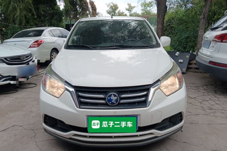 Used Venucia R50 2016 1.6L Manual Elite Edition Front
