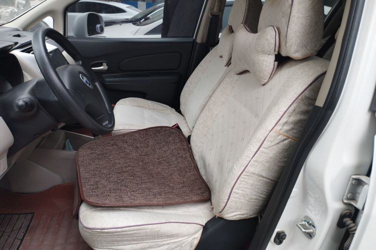 Used Venucia R50 2016 1.6L Automatic Elite Edition Left Front Seat
