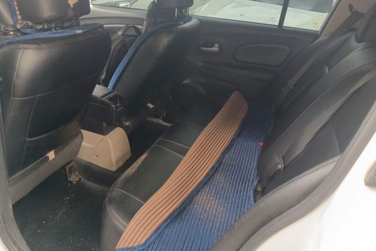 Used Venucia R50 2016 1.6L Manual Elite Edition Left Rear Seat