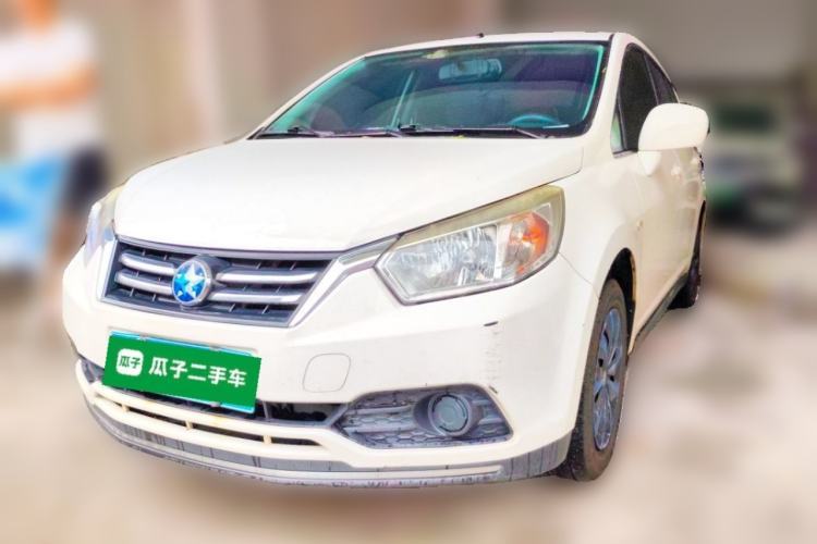 Used Venucia R50 2016 1.6L Automatic Elite Edition Guazi used car, China used car export, Used car for sale, Used cars, Cheapest cars for sale