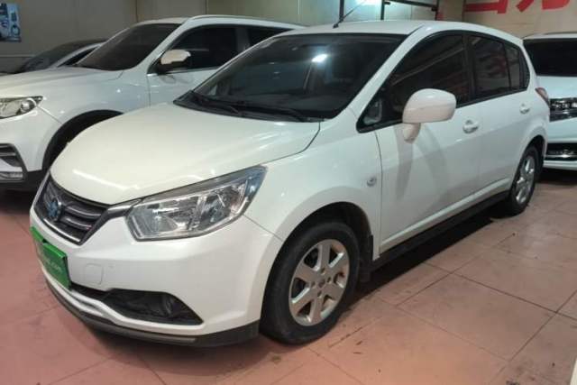 Used Venucia R50 2016 1.6L Manual Elite Edition