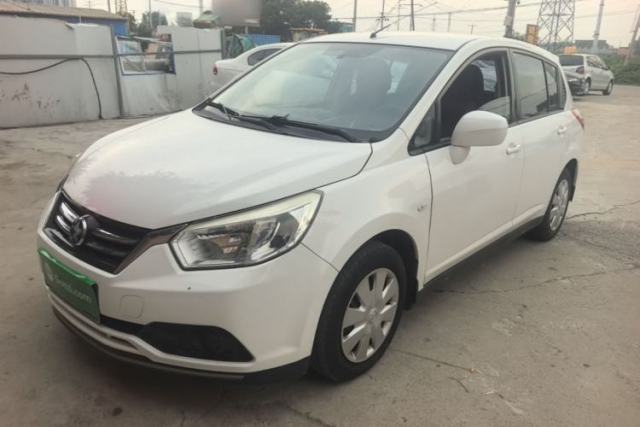 Used Venucia R50 2016 1.6L Automatic Elite Edition