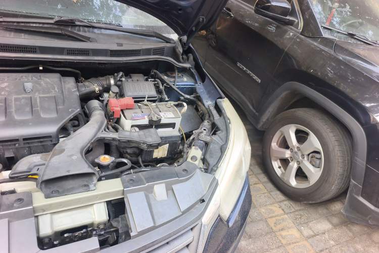 Used Venucia R50X 2013 1.6L Automatic Model Engine Bay Left