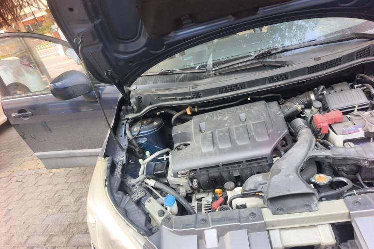 Used Venucia R50X 2013 1.6L Automatic Model Engine Bay Right