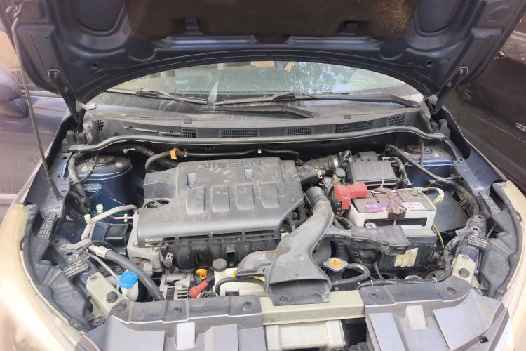 Used Venucia R50X 2013 1.6L Automatic Model Engine Bay