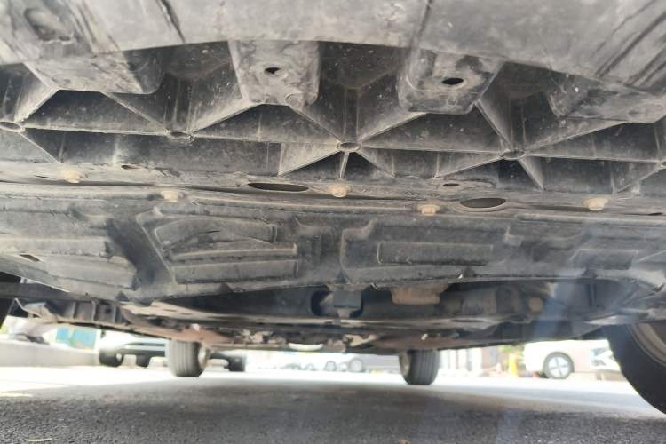 Used Venucia R50X 2013 1.6L Manual Model Chassis Front