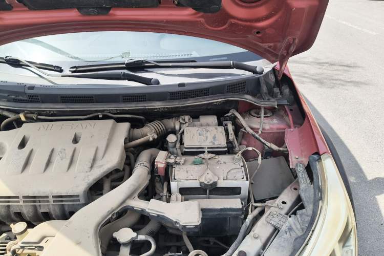 Used Venucia R50X 2013 1.6L Manual Model Engine Bay Left