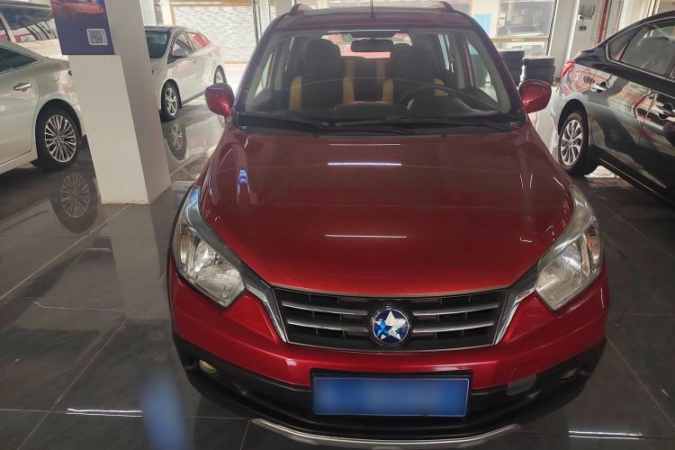 Used Venucia R50X 2013 1.6L Manual Model Exterior 1