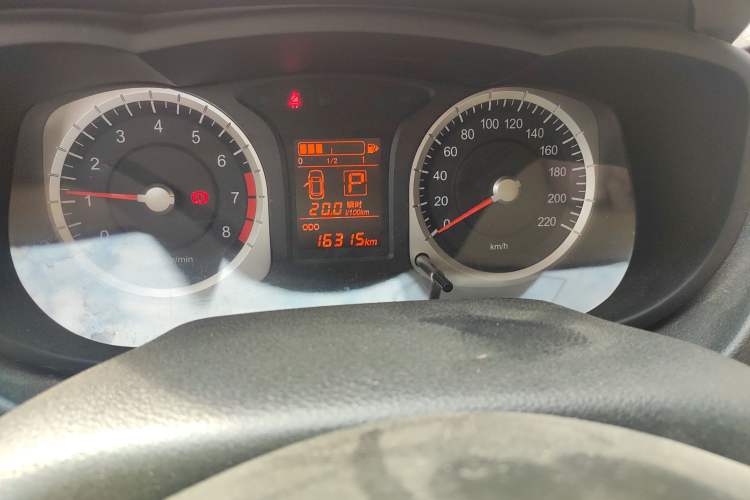 Used Venucia R50X 2013 1.6L Automatic Model Instrument Cluster