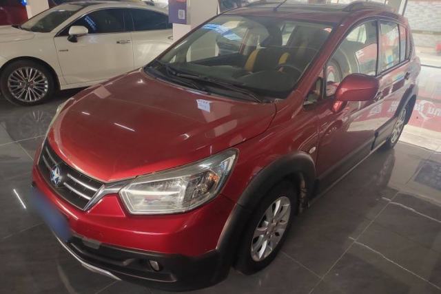 Used Venucia R50X 2013 1.6L Manual Model
