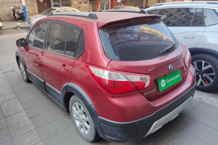 Used Venucia R50X 2013 1.6L Automatic Model Rear Left 45 Deg