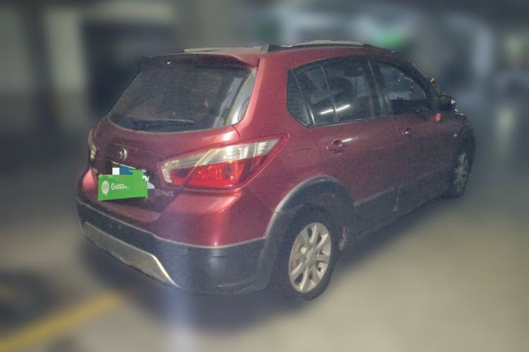 Used Venucia R50X 2013 1.6L Automatic Model Rear Right 45 Deg
